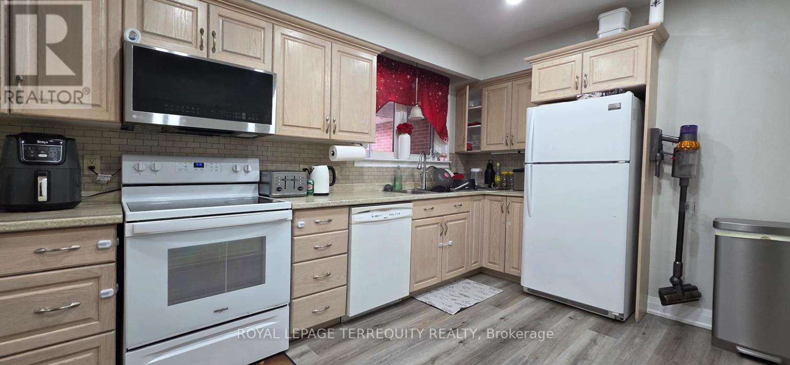 134 Switzer Drive, Oshawa, Ontario  L1G 3J7 - Photo 22 - E13139104
