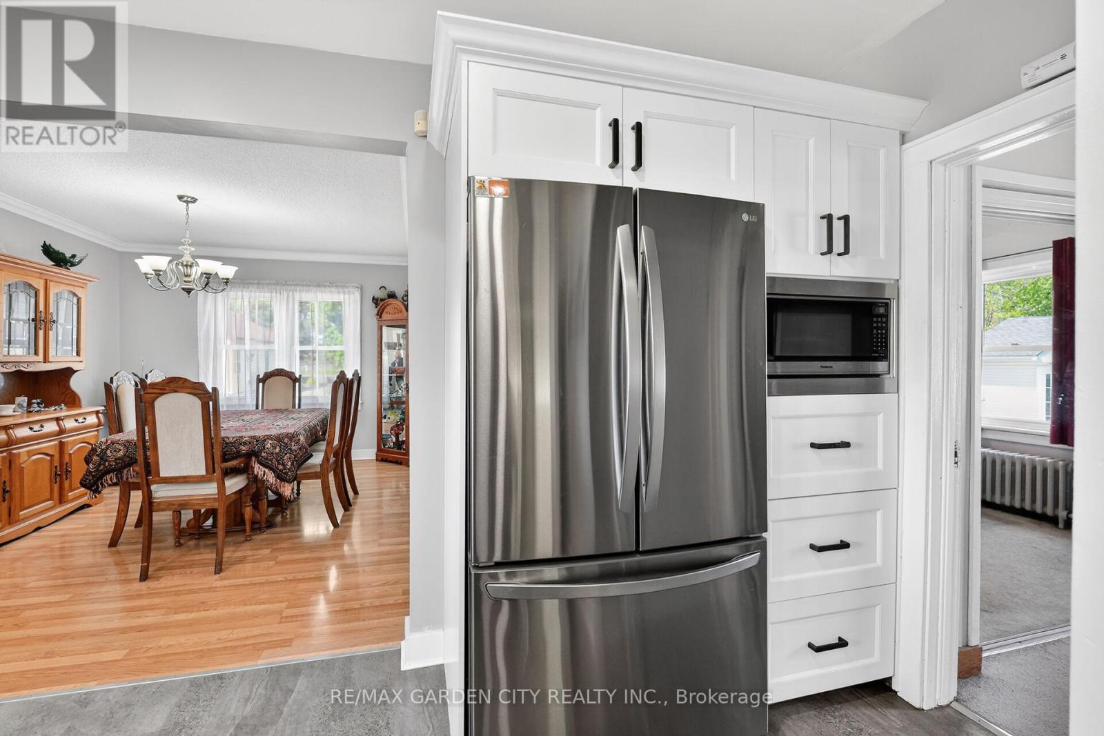 4 Peachdale Avenue, St. Catharines, Ontario  L2M 5M3 - Photo 12 - X13139120
