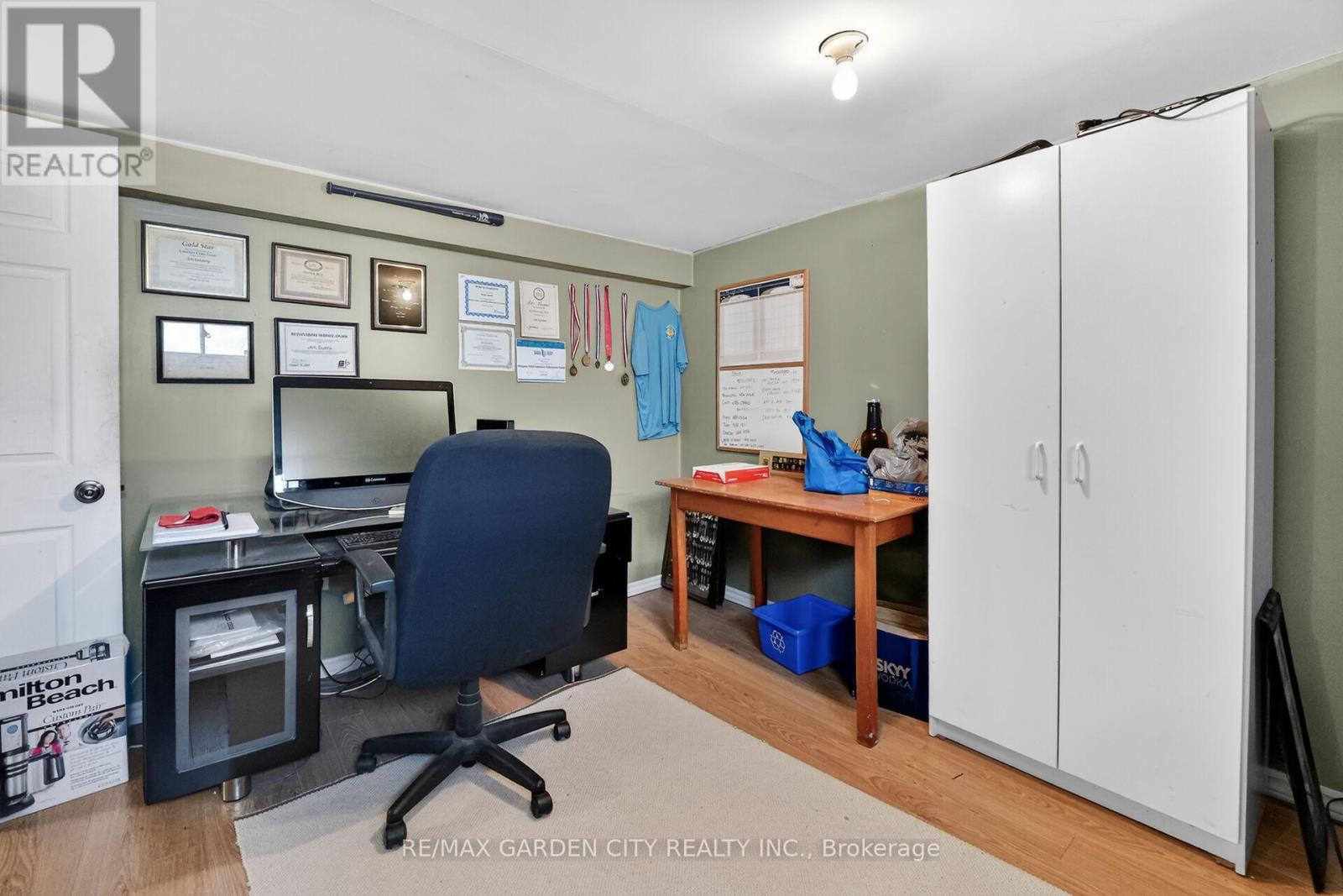 4 Peachdale Avenue, St. Catharines, Ontario  L2M 5M3 - Photo 21 - X13139120