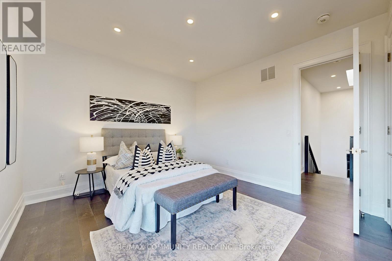 122 Marble Arch Crescent, Toronto, Ontario  M1R 1W9 - Photo 27 - E12656122