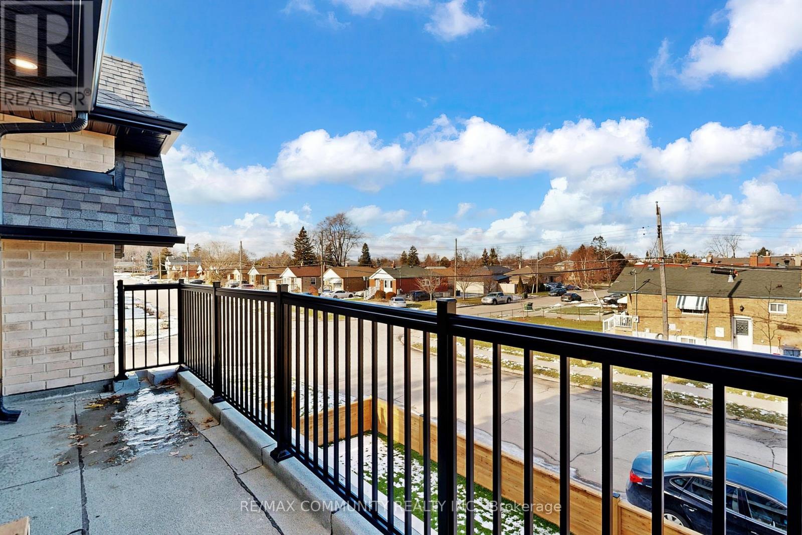 122 Marble Arch Crescent, Toronto, Ontario  M1R 1W9 - Photo 43 - E12656122
