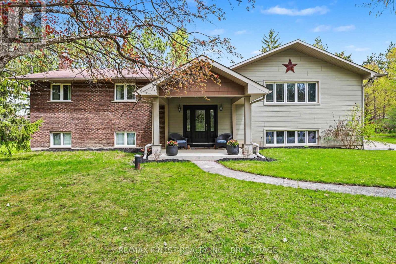 2518 RIDEAU FERRY ROAD, Drummond/North Elmsley, Ontario