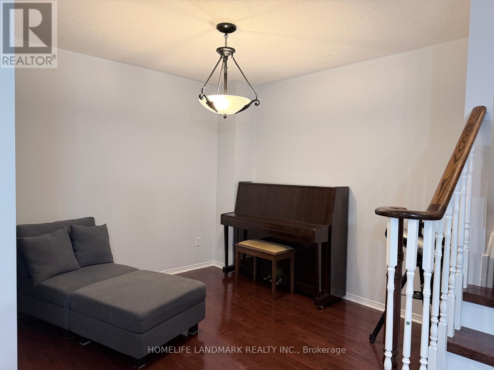 434 Heddle Crescent, Newmarket, Ontario  L3X 2J2 - Photo 4 - N13139096