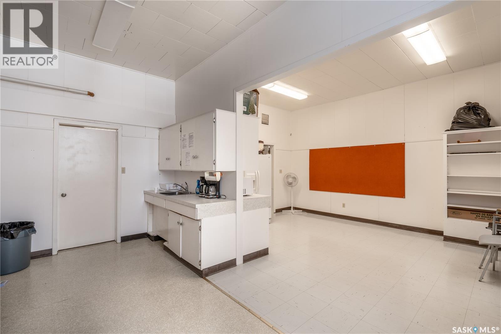 198 1st Avenue S, Pierceland, Saskatchewan  S0M 2K0 - Photo 3 - SK025846