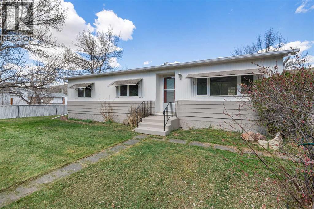 416 2 Avenue, Drumheller, Alberta  T0J 1B0 - Photo 37 - A2311125