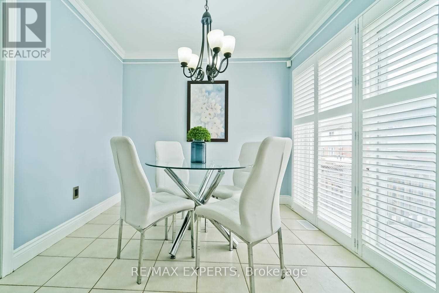357 Brisdale Drive, Brampton, Ontario L7A 3M6 - Photo 10 - W13139100