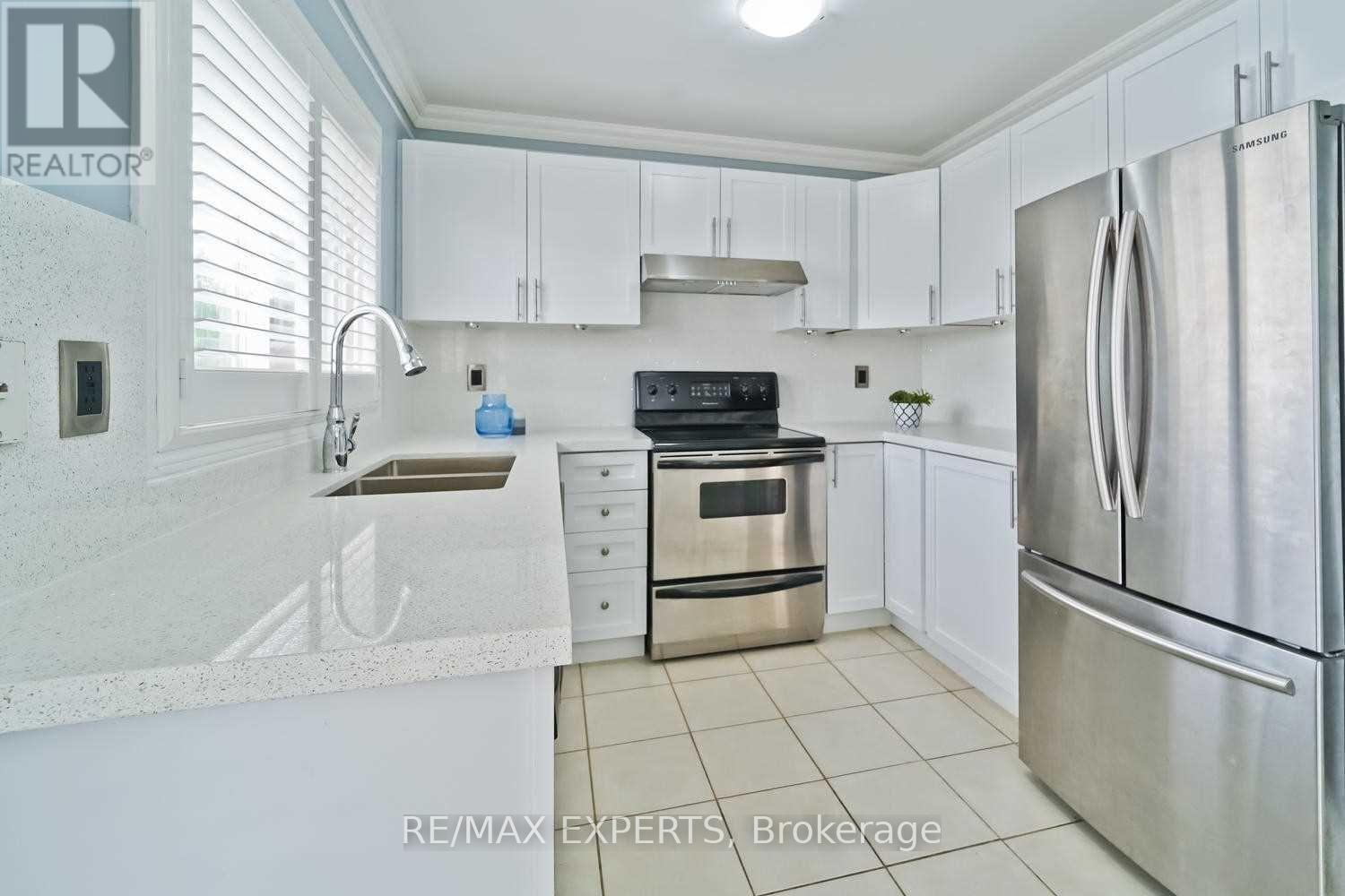 357 Brisdale Drive, Brampton, Ontario L7A 3M6 - Photo 9 - W13139100
