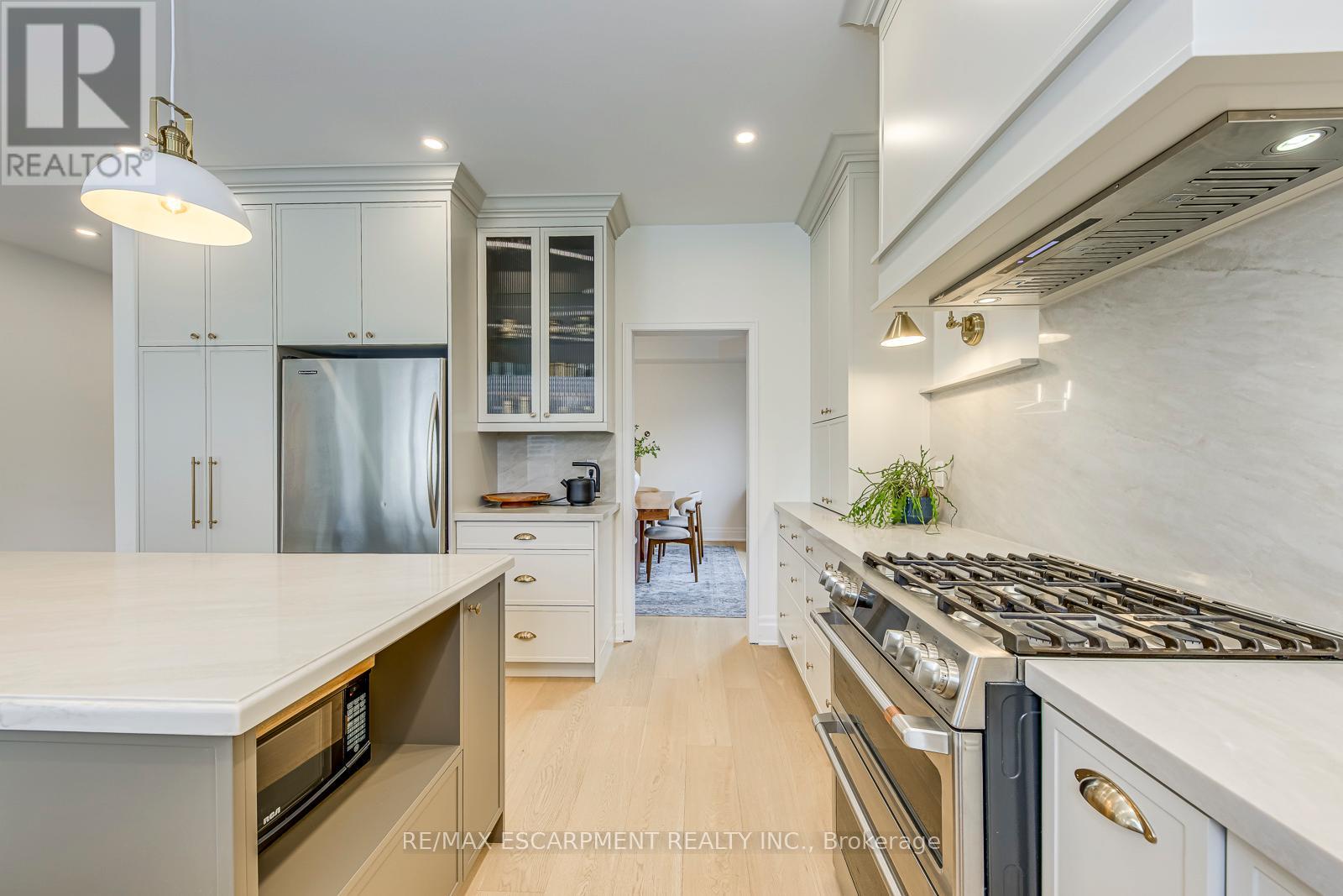 4267 Sarazen Drive, Burlington, Ontario  L7M 4Z2 - Photo 23 - W13139102