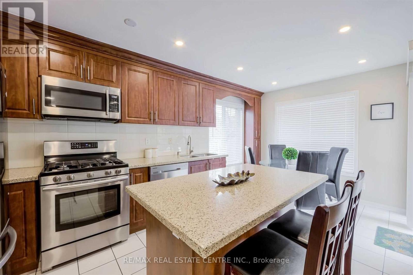 3071 Lavenham Place, Mississauga, Ontario L5M 6K3 - Photo 14 - W13139108