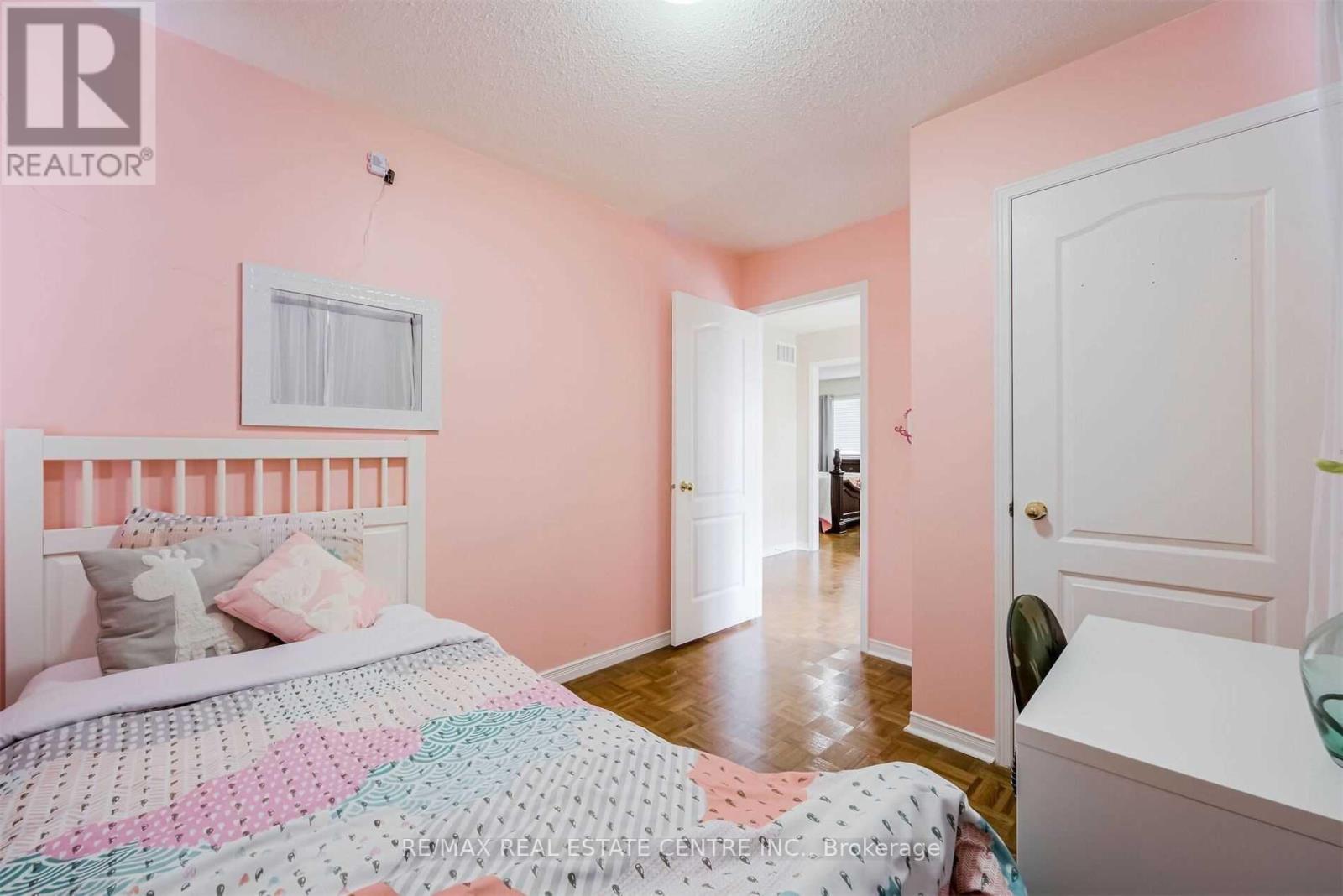 3071 Lavenham Place, Mississauga, Ontario L5M 6K3 - Photo 27 - W13139108