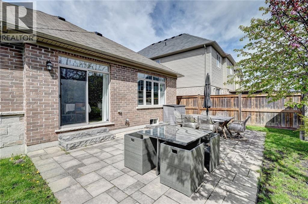 219 Falconridge Drive, Kitchener, Ontario  N2K 0B6 - Photo 46 - 40828786