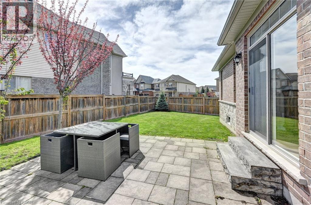 219 Falconridge Drive, Kitchener, Ontario  N2K 0B6 - Photo 49 - 40828786