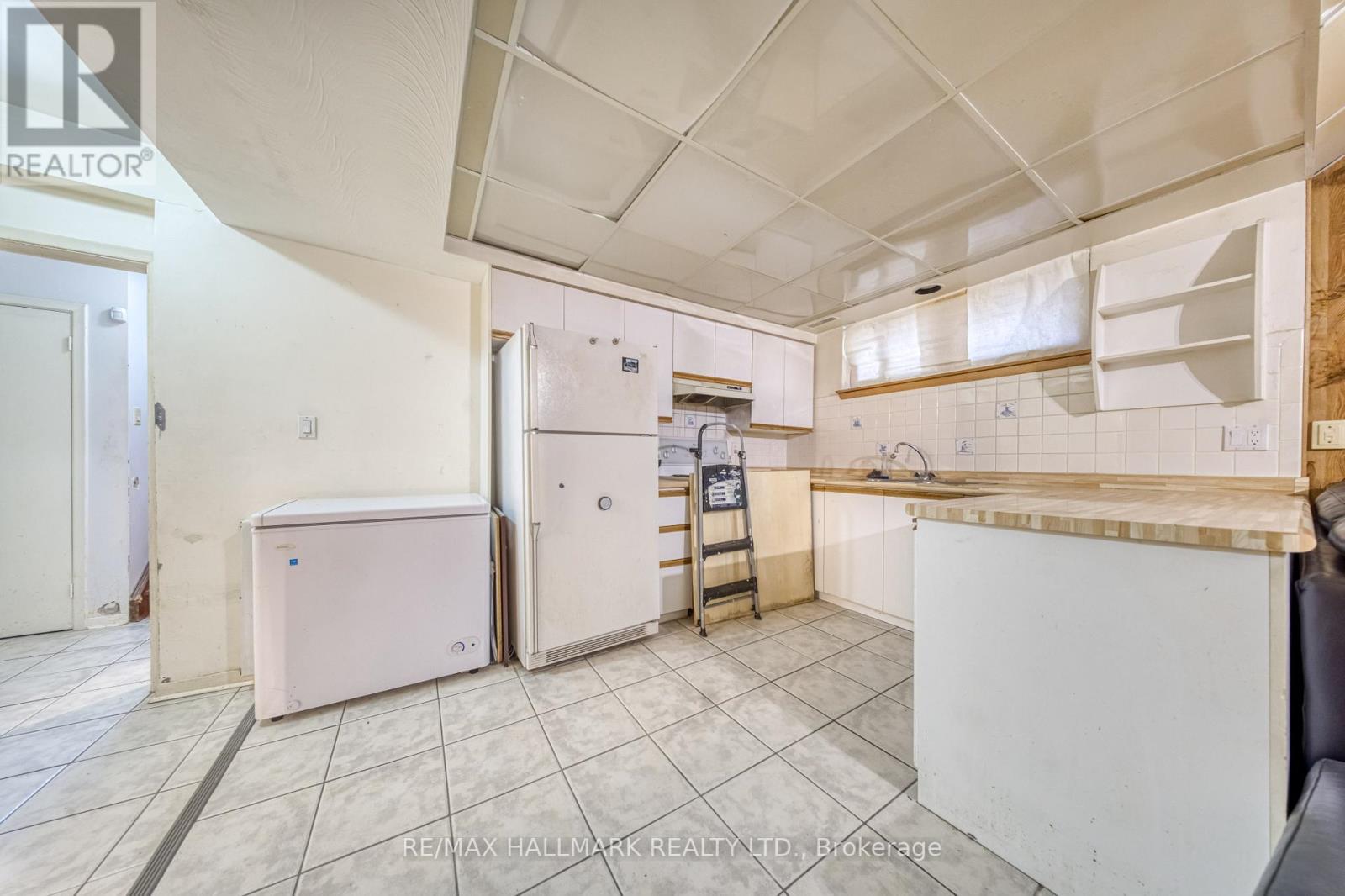 54 Sawley Drive, Toronto, Ontario  M2K 2J5 - Photo 7 - C13139138