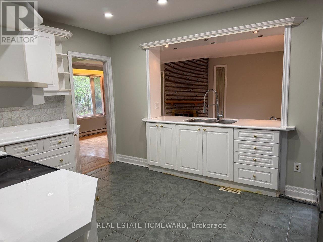 Main - 22 Whitelock Crescent, Toronto, Ontario  M2K 1V8 - Photo 12 - C13139156