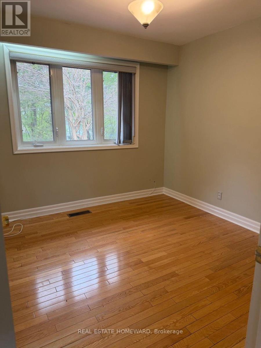 Main - 22 Whitelock Crescent, Toronto, Ontario  M2K 1V8 - Photo 16 - C13139156