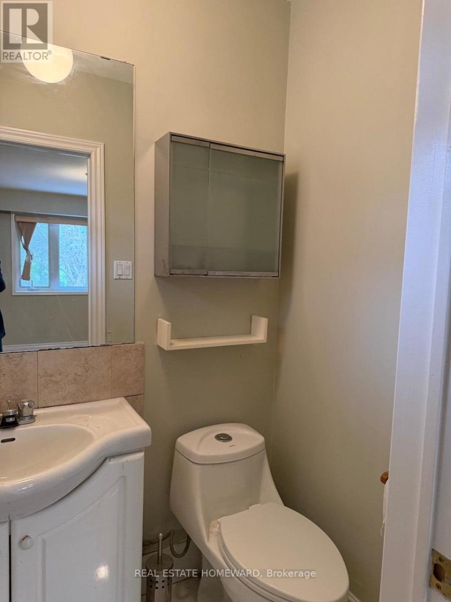 Main - 22 Whitelock Crescent, Toronto, Ontario  M2K 1V8 - Photo 25 - C13139156