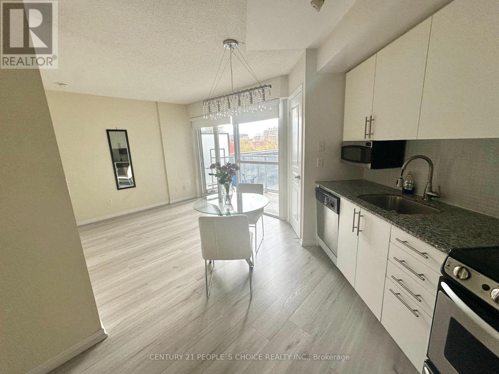 511 - 352 Front Street W, Toronto, Ontario  M5V 0K3 - Photo 1 - C13139198