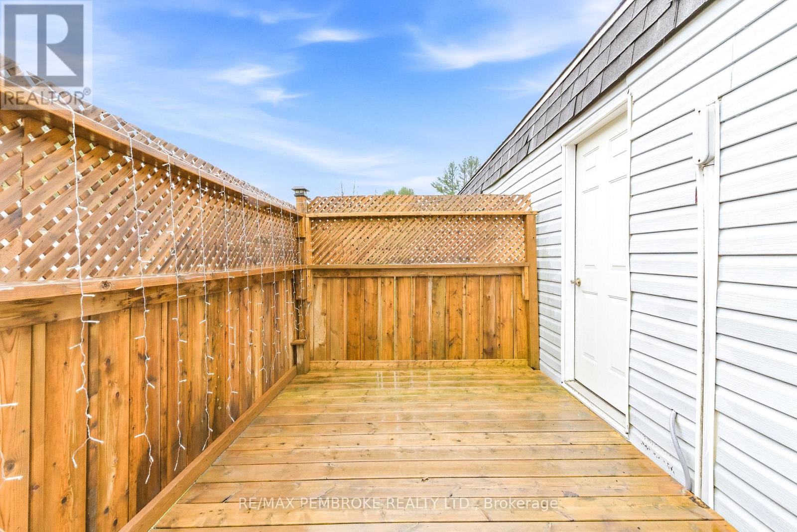 13 Nature Lane, Laurentian Hills, Ontario  K0J 1J0 - Photo 13 - X13139148