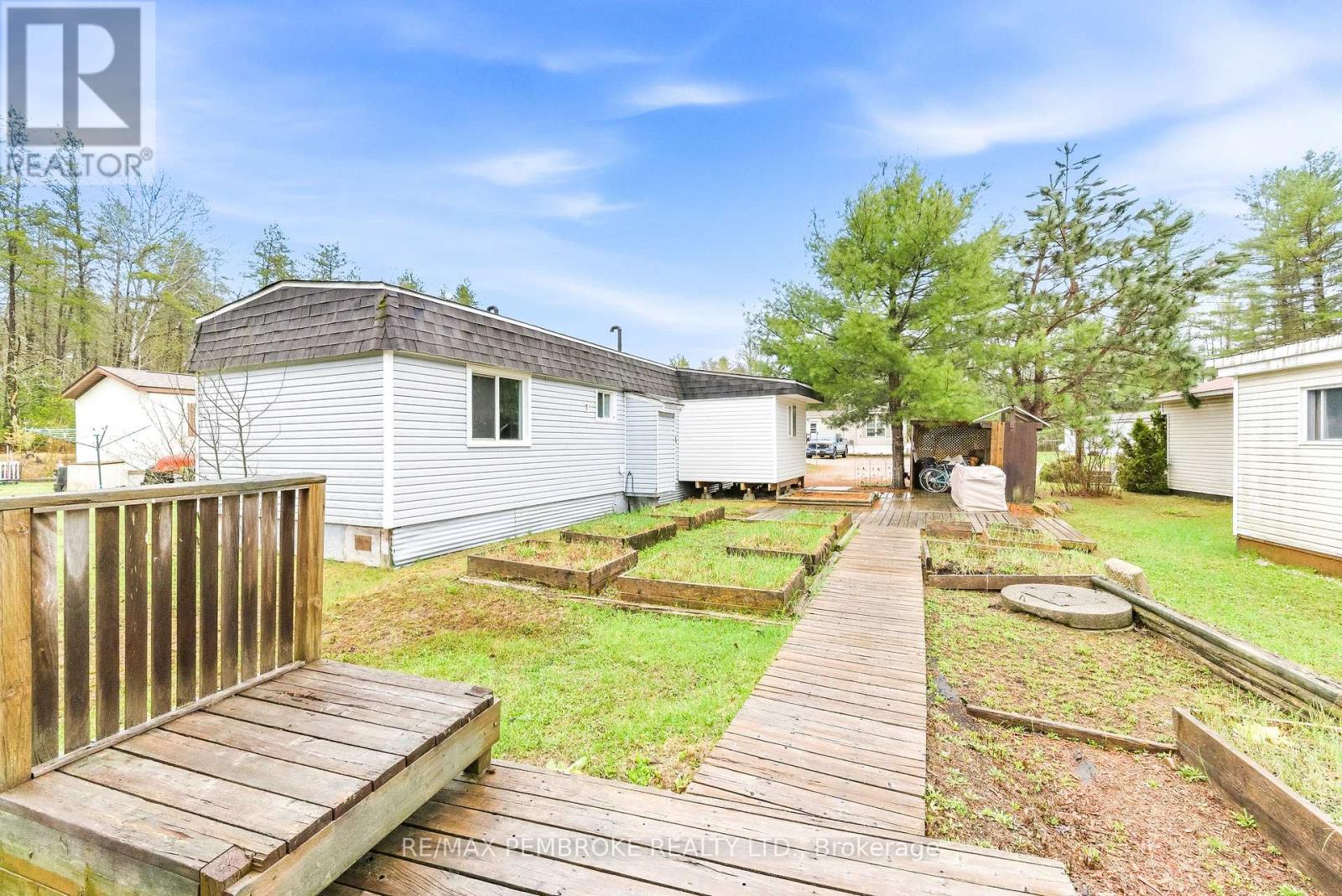 13 Nature Lane, Laurentian Hills, Ontario  K0J 1J0 - Photo 14 - X13139148