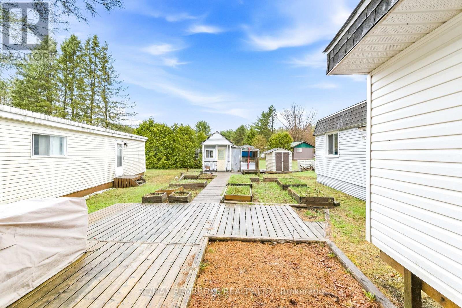 13 Nature Lane, Laurentian Hills, Ontario  K0J 1J0 - Photo 6 - X13139148
