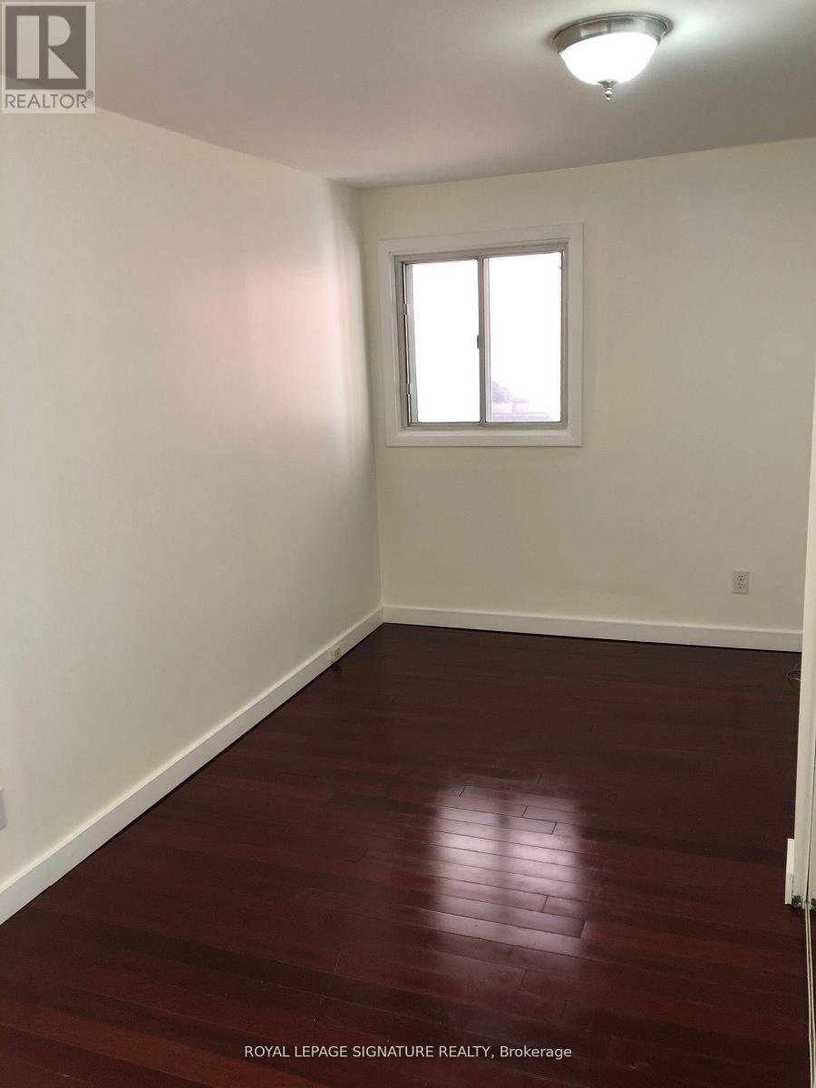 Upper - 20 Kew Beach Avenue, Toronto, Ontario  M4L 1B7 - Photo 12 - E13139134