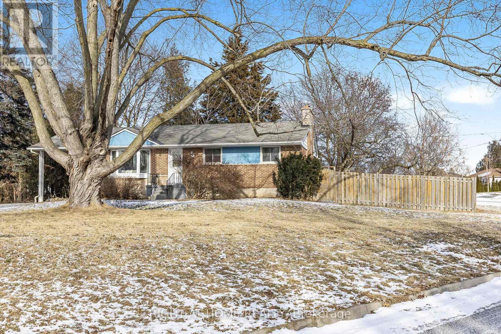 25 Hiley Avenue, Ajax, Ontario  L1S 6H3 - Photo 5 - E13139140