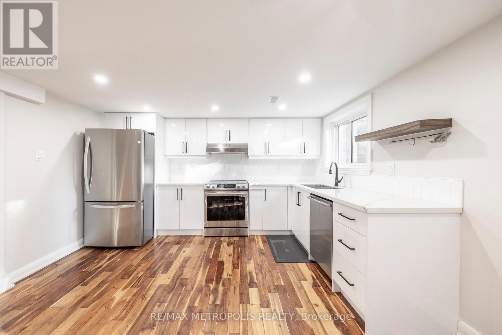 Basement - 21 Hills Road, Ajax, Ontario  L1S 2W2 - Photo 3 - E13139142
