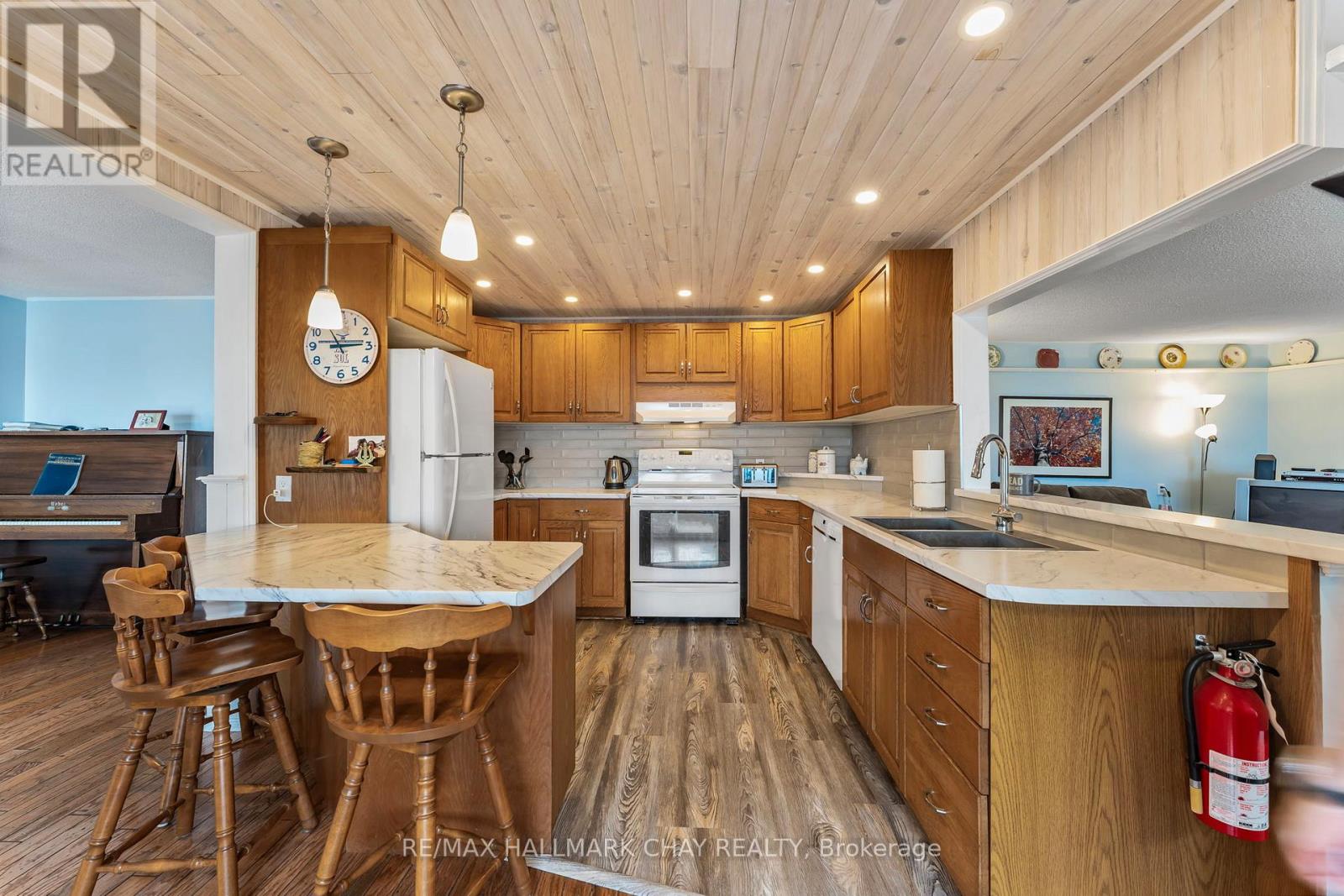2617 Leonard Street, Innisfil, Ontario  L9S 3V3 - Photo 20 - N13139136