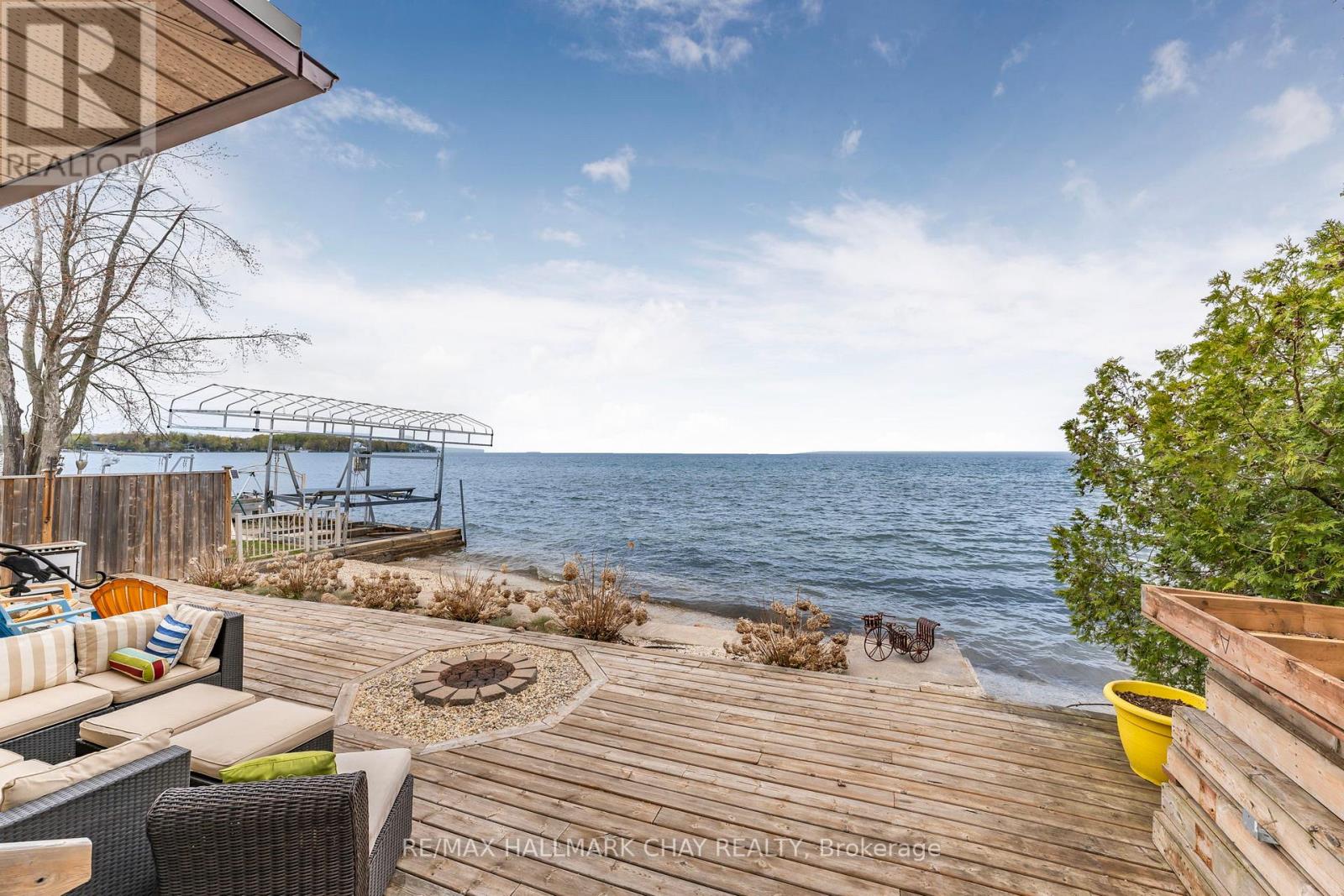 2617 Leonard Street, Innisfil, Ontario  L9S 3V3 - Photo 4 - N13139136