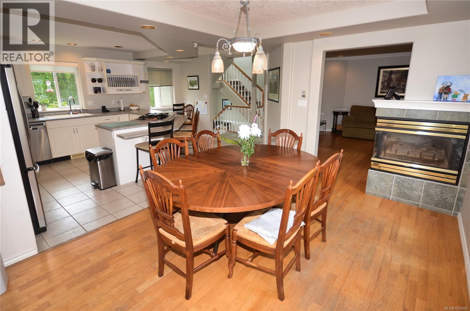B 1143 Greenwood Ave, Esquimalt, British Columbia  V9A 5K7 - Photo 7 - 1036943
