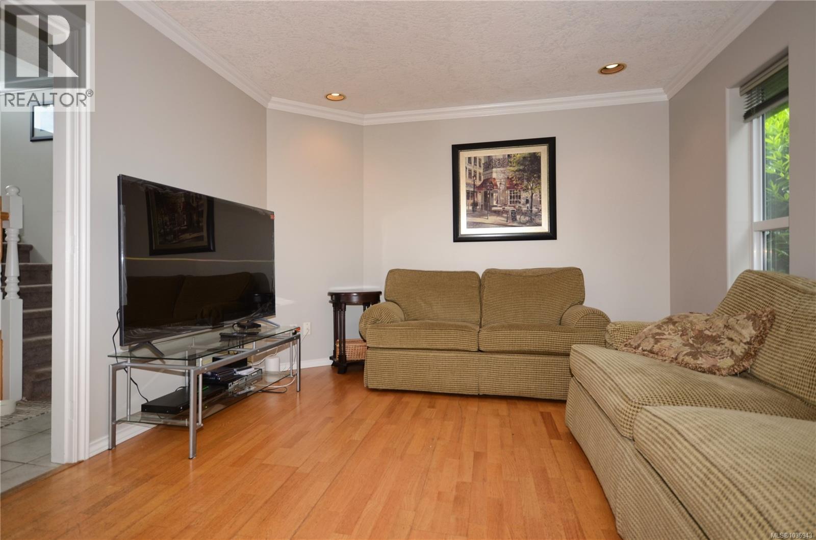 B 1143 Greenwood Ave, Esquimalt, British Columbia  V9A 5K7 - Photo 21 - 1036943