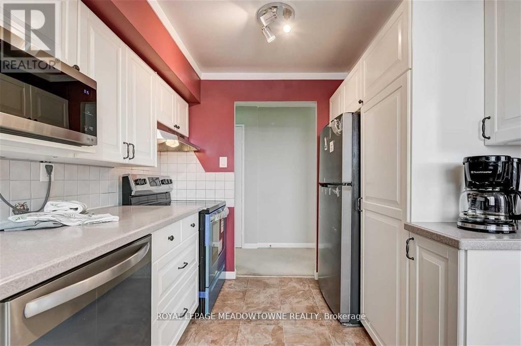 1002 - 6500 Montevideo Road W, Mississauga (Meadowvale), Ontario  L5N 3T6 - Photo 7 - W13139160