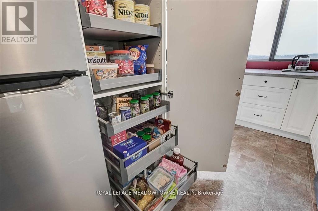1002 - 6500 Montevideo Road W, Mississauga (Meadowvale), Ontario  L5N 3T6 - Photo 8 - W13139160