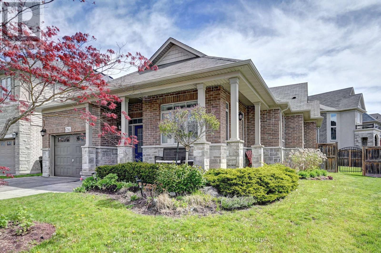 219 FALCONRIDGE DRIVE, Kitchener, Ontario