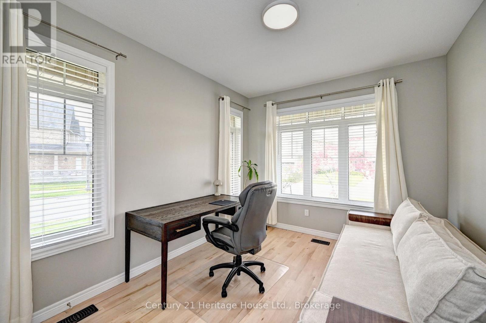 219 Falconridge Drive, Kitchener, Ontario  N2K 0B6 - Photo 29 - X13108406