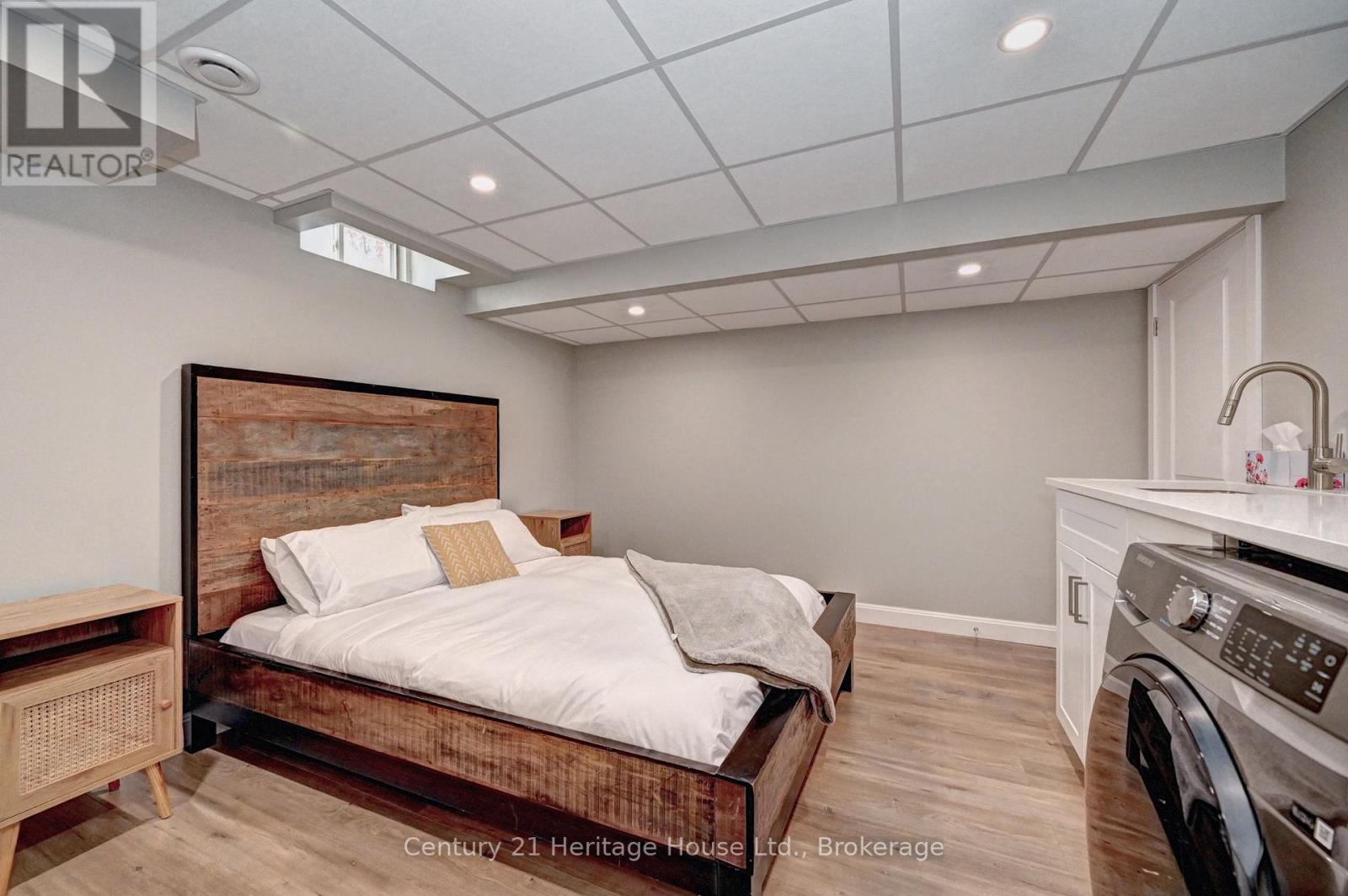 219 Falconridge Drive, Kitchener, Ontario  N2K 0B6 - Photo 40 - X13108406