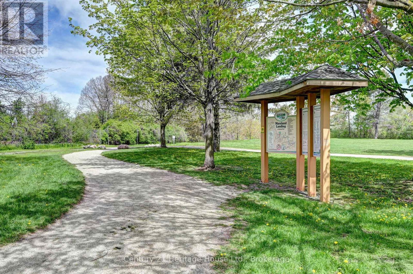 219 Falconridge Drive, Kitchener, Ontario  N2K 0B6 - Photo 47 - X13108406