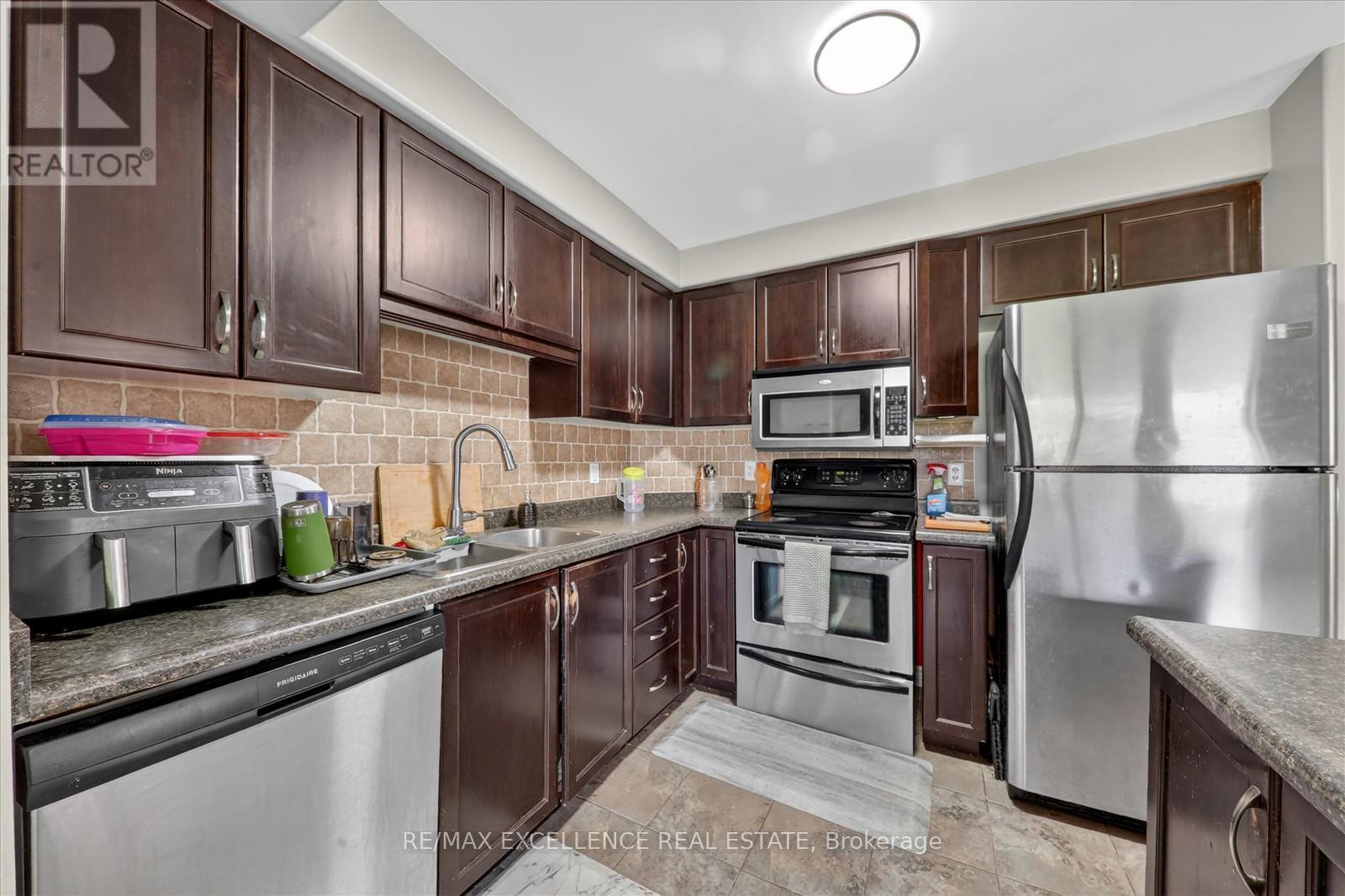 31 Donald Bell Drive, Hamilton, Ontario  L0R 1C0 - Photo 12 - X13139164