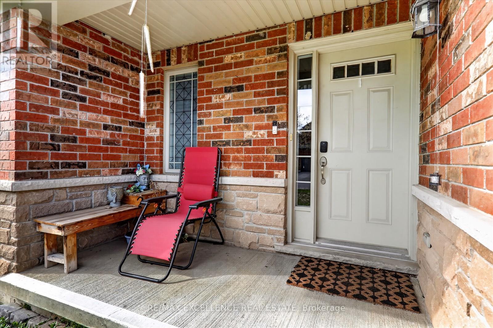 31 Donald Bell Drive, Hamilton, Ontario  L0R 1C0 - Photo 4 - X13139164