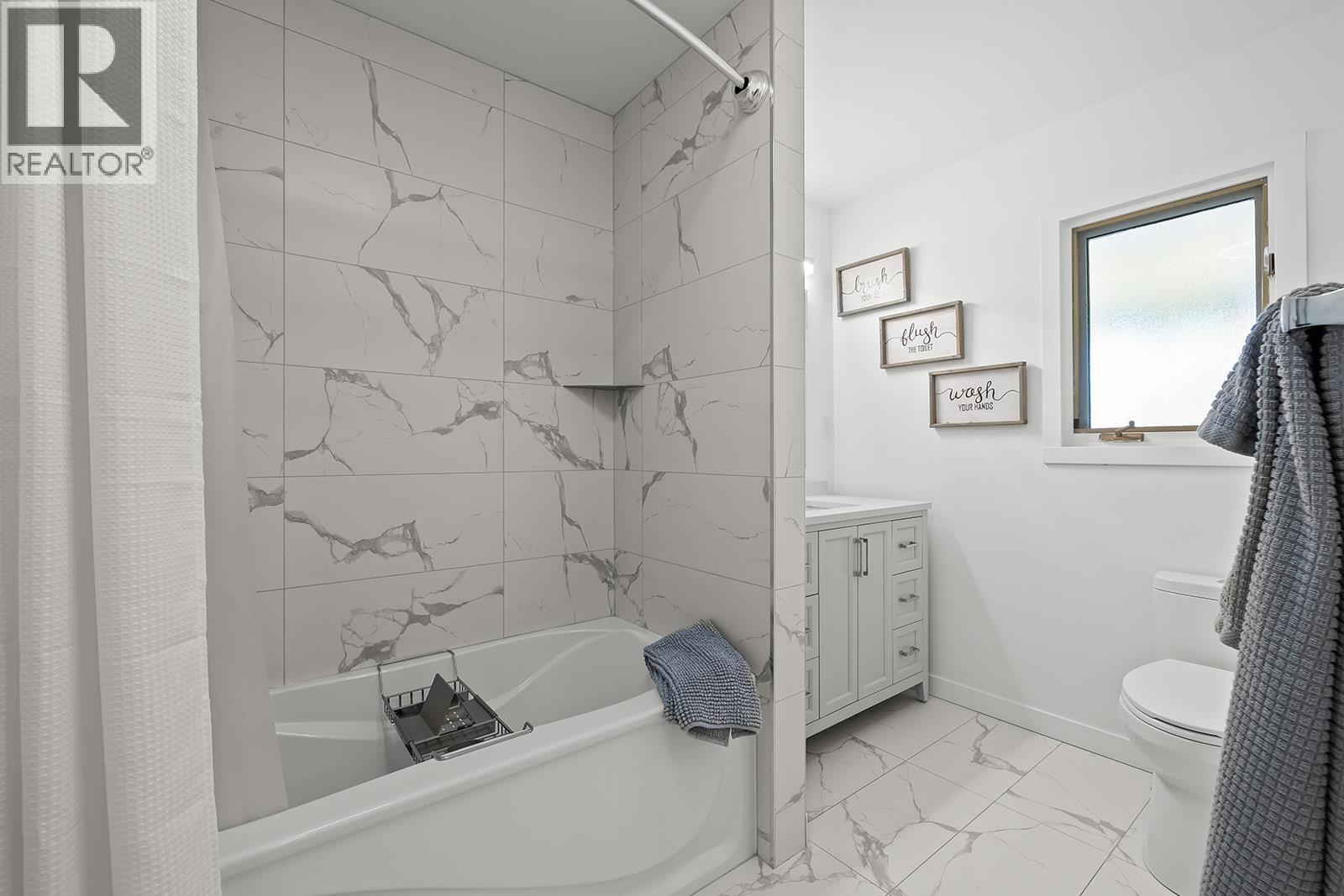 2239 Mayer Road, Kelowna, British Columbia  V1W 2G2 - Photo 30 - 10387807