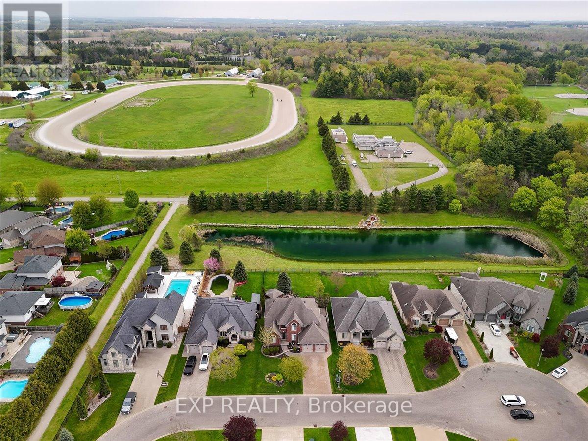 80 Foxhollow Drive, Thames Centre, Ontario  N0L 1G3 - Photo 2 - X13139220