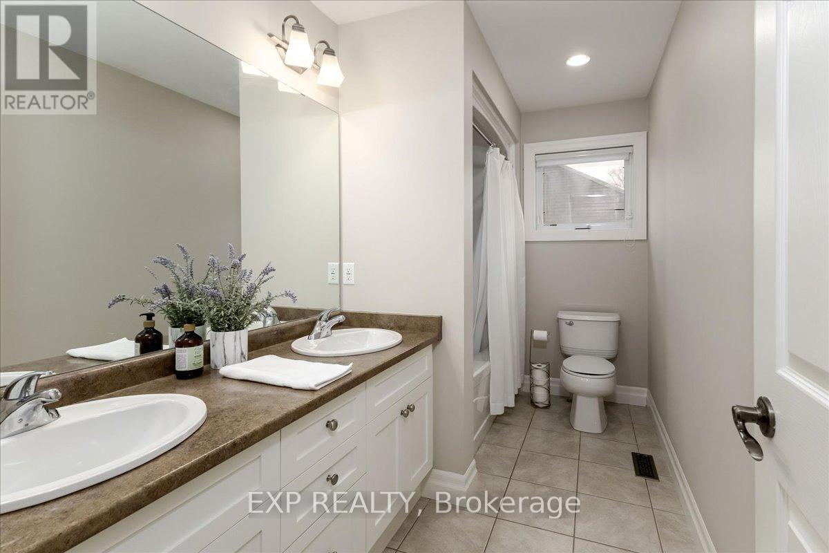 80 Foxhollow Drive, Thames Centre, Ontario  N0L 1G3 - Photo 24 - X13139220