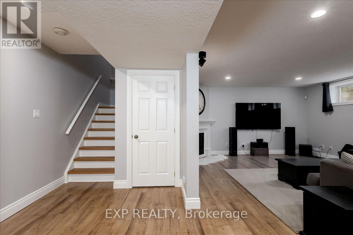 80 Foxhollow Drive, Thames Centre, Ontario  N0L 1G3 - Photo 29 - X13139220