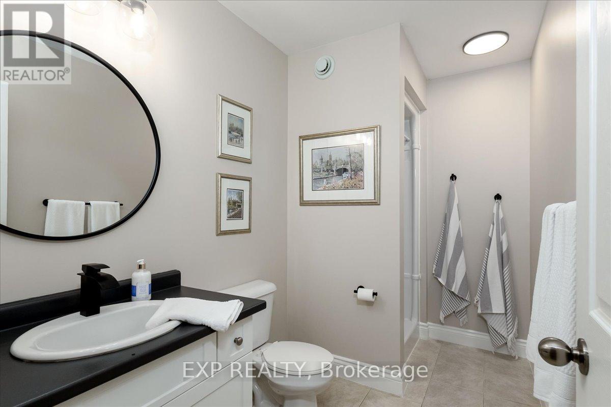 80 Foxhollow Drive, Thames Centre, Ontario  N0L 1G3 - Photo 30 - X13139220