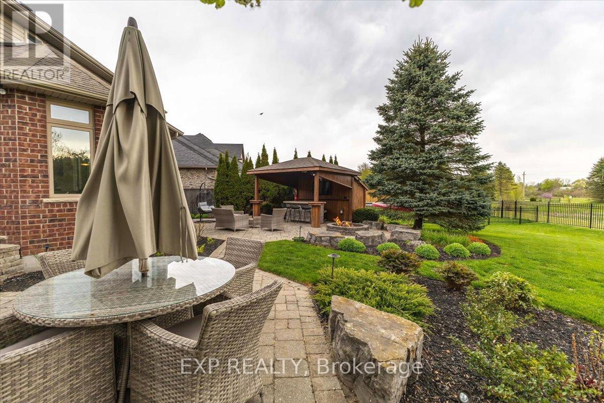 80 Foxhollow Drive, Thames Centre, Ontario  N0L 1G3 - Photo 35 - X13139220