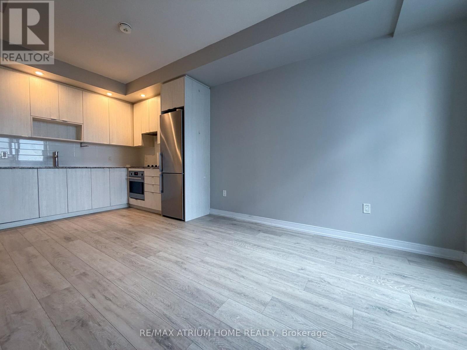 2705 - 225 Village Green Square, Toronto, Ontario  M1S 0N4 - Photo 10 - E13139208