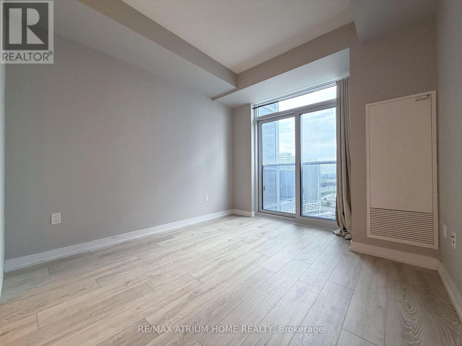 2705 - 225 Village Green Square, Toronto, Ontario  M1S 0N4 - Photo 12 - E13139208