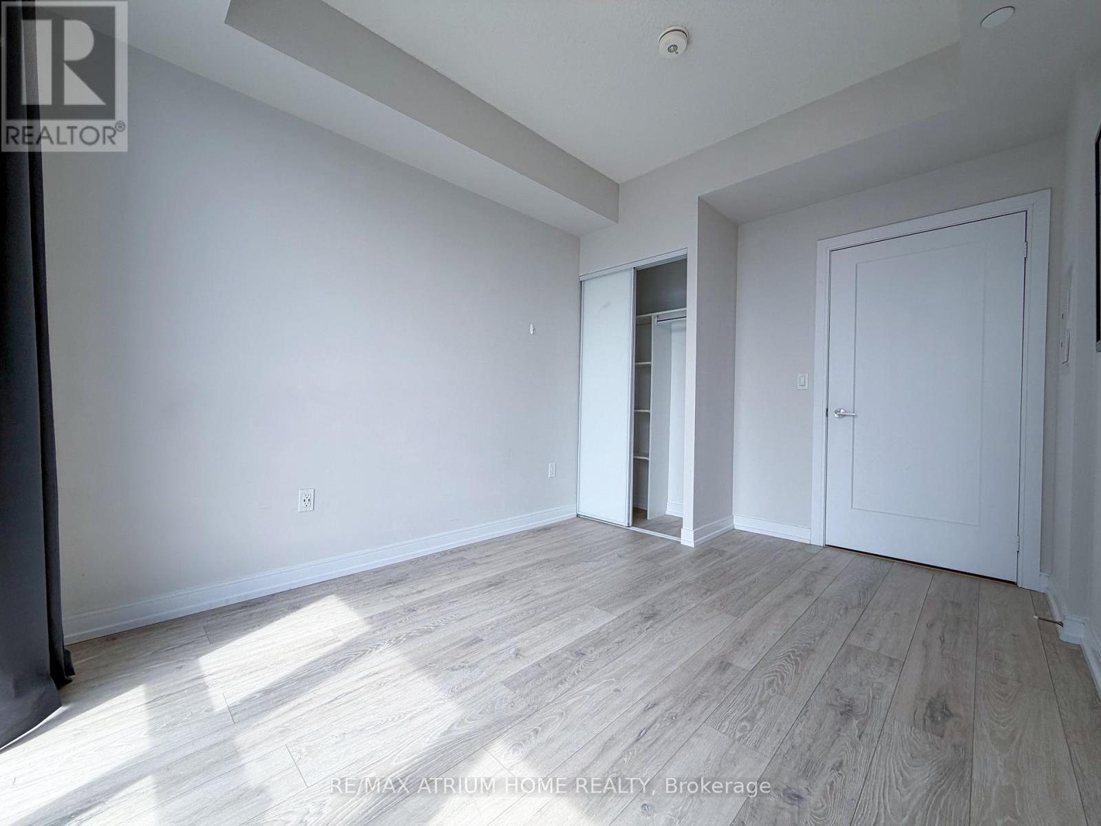 2705 - 225 Village Green Square, Toronto, Ontario  M1S 0N4 - Photo 6 - E13139208