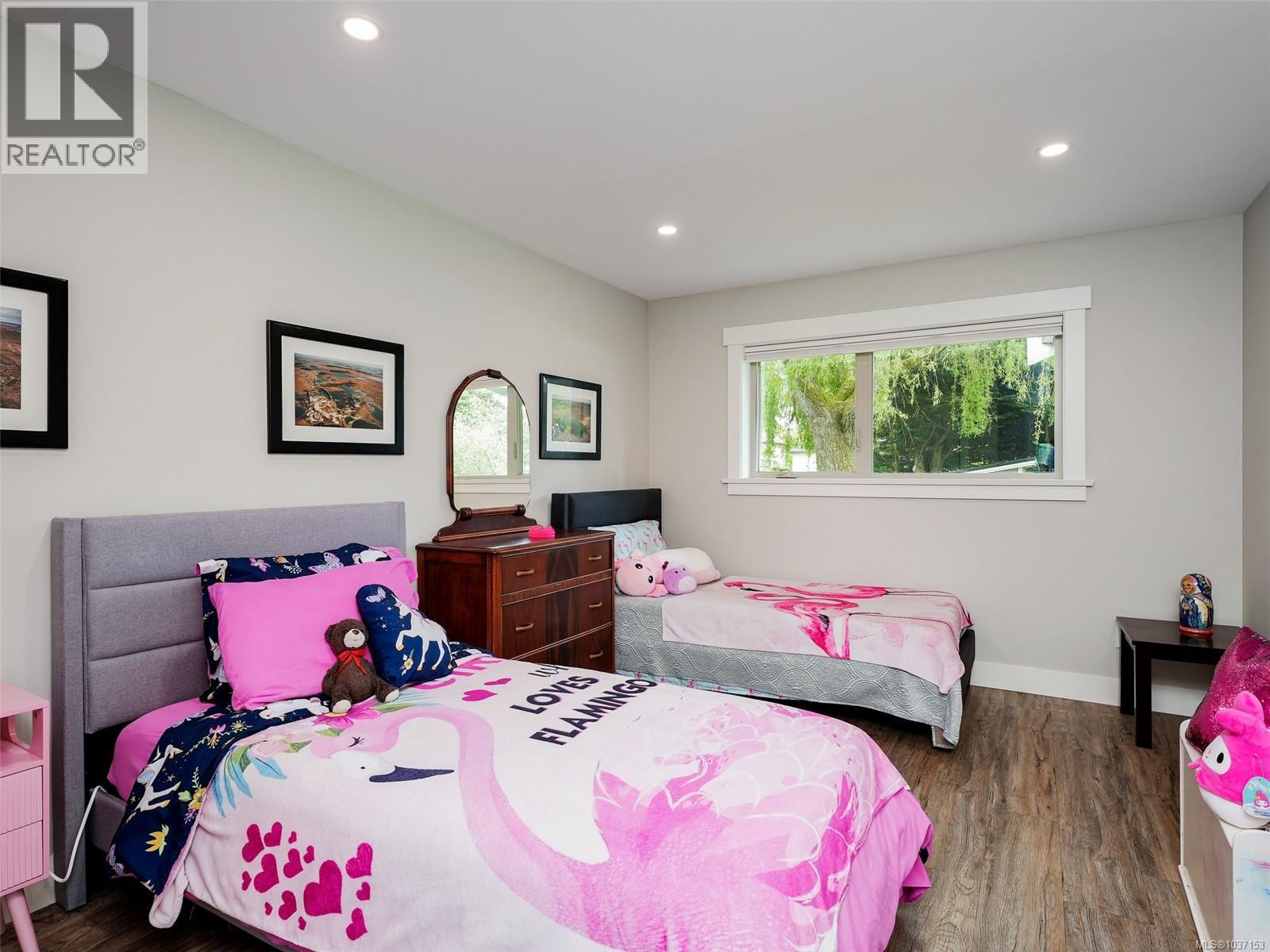 3130 Somerset St, Victoria, British Columbia  V8X 1C7 - Photo 18 - 1037153