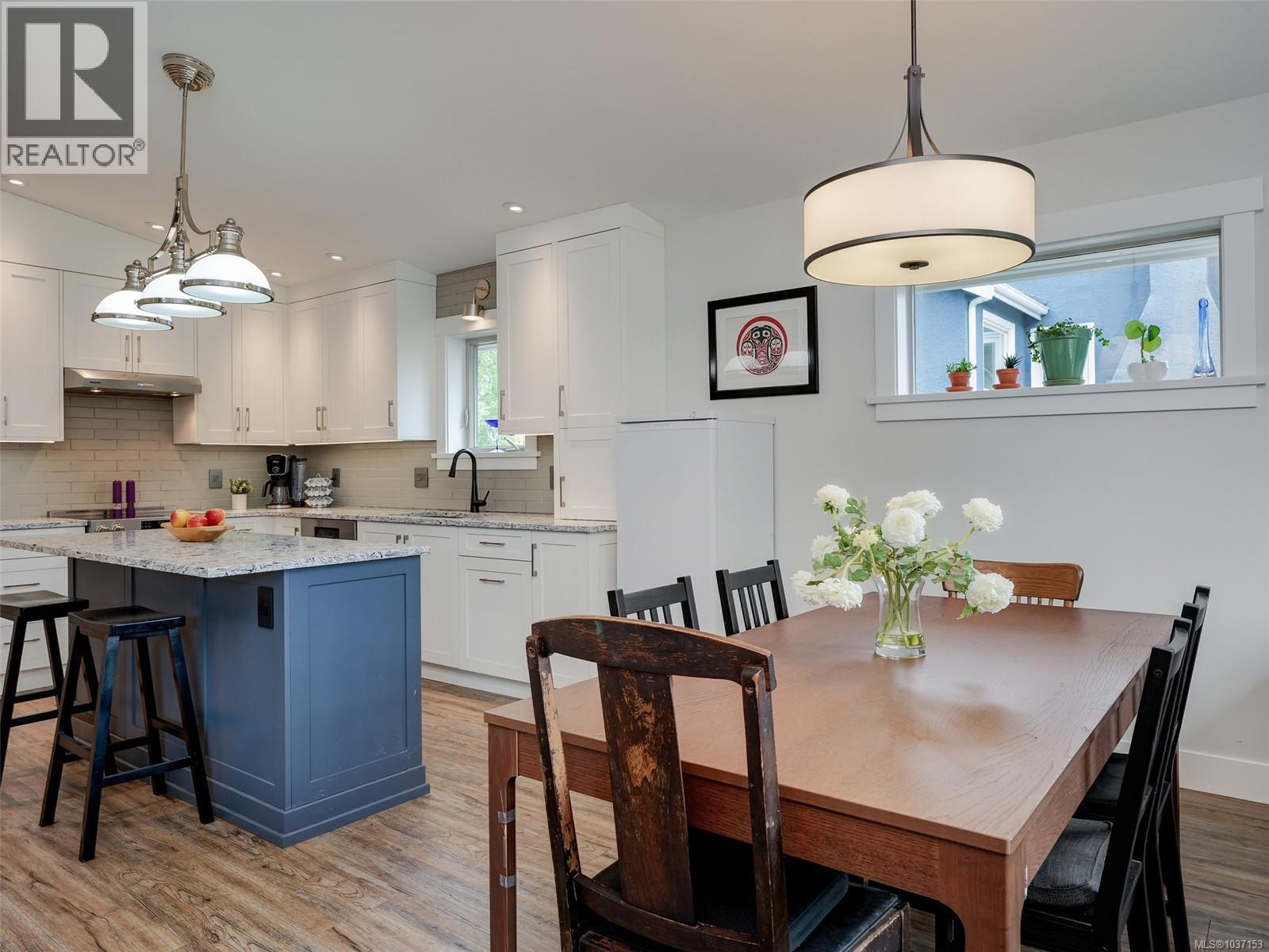 3130 Somerset St, Victoria, British Columbia  V8X 1C7 - Photo 9 - 1037153